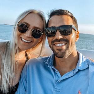 Meet your Posher, Abigail